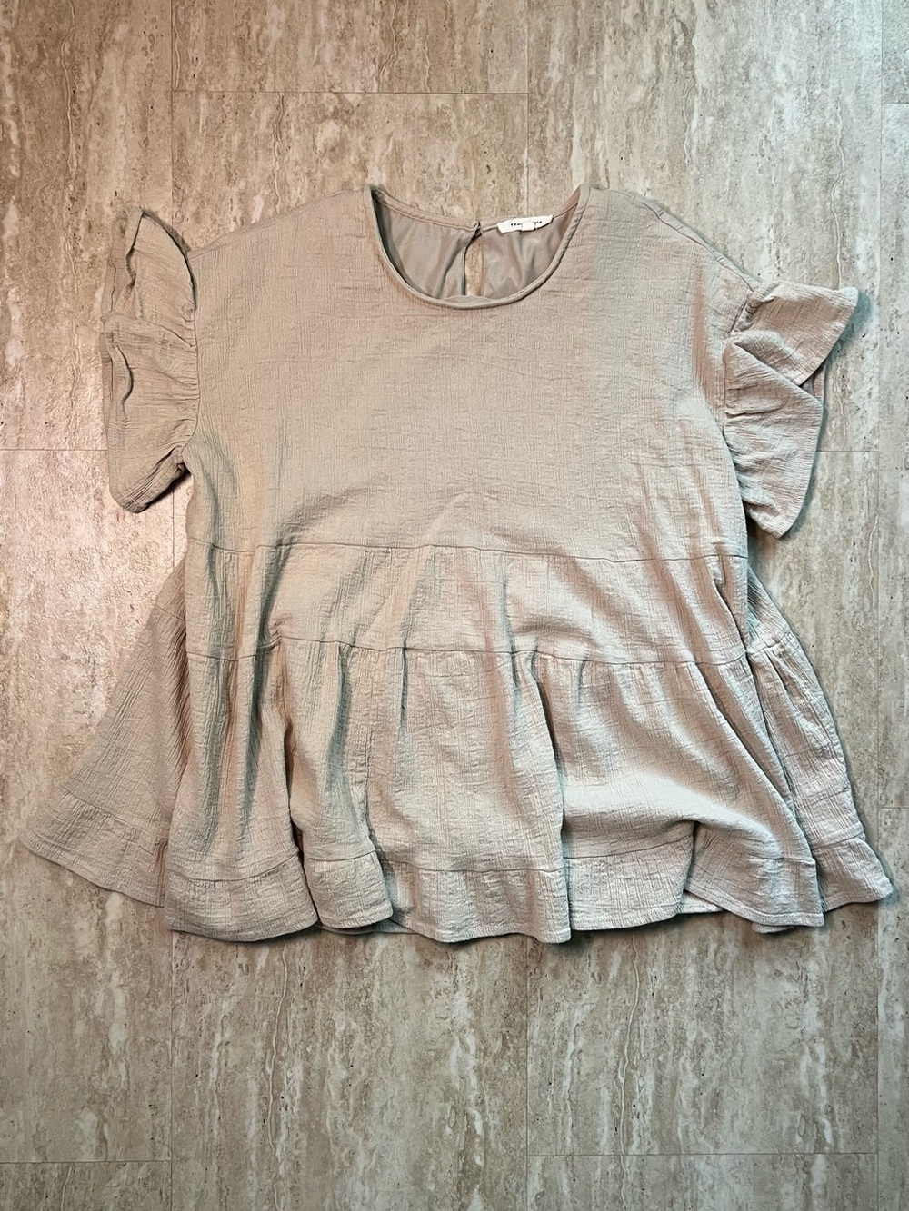 tea n rose Ruffle Short Sleeve Tiered Top Cotton - Cream Flax Lined - Med